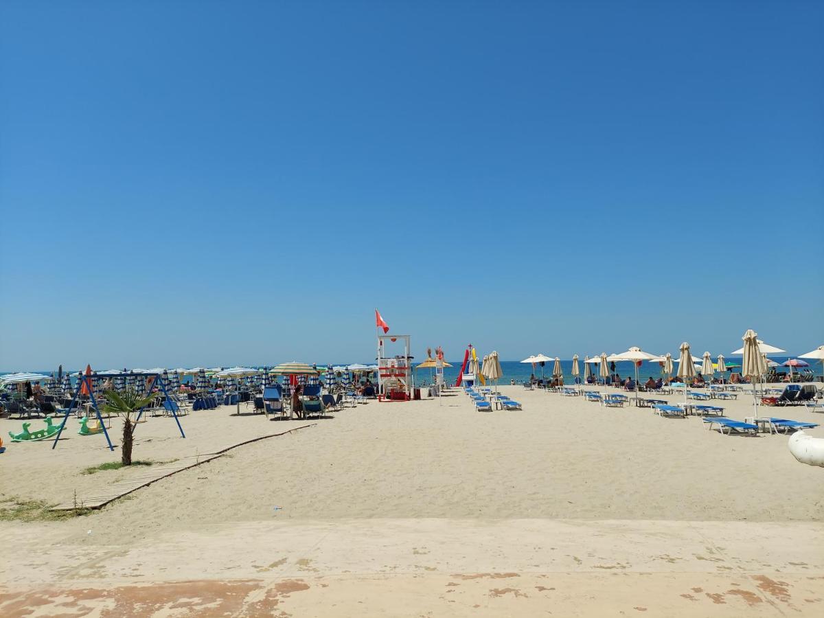 Golden Beach Apartments Durrës Zewnętrze zdjęcie